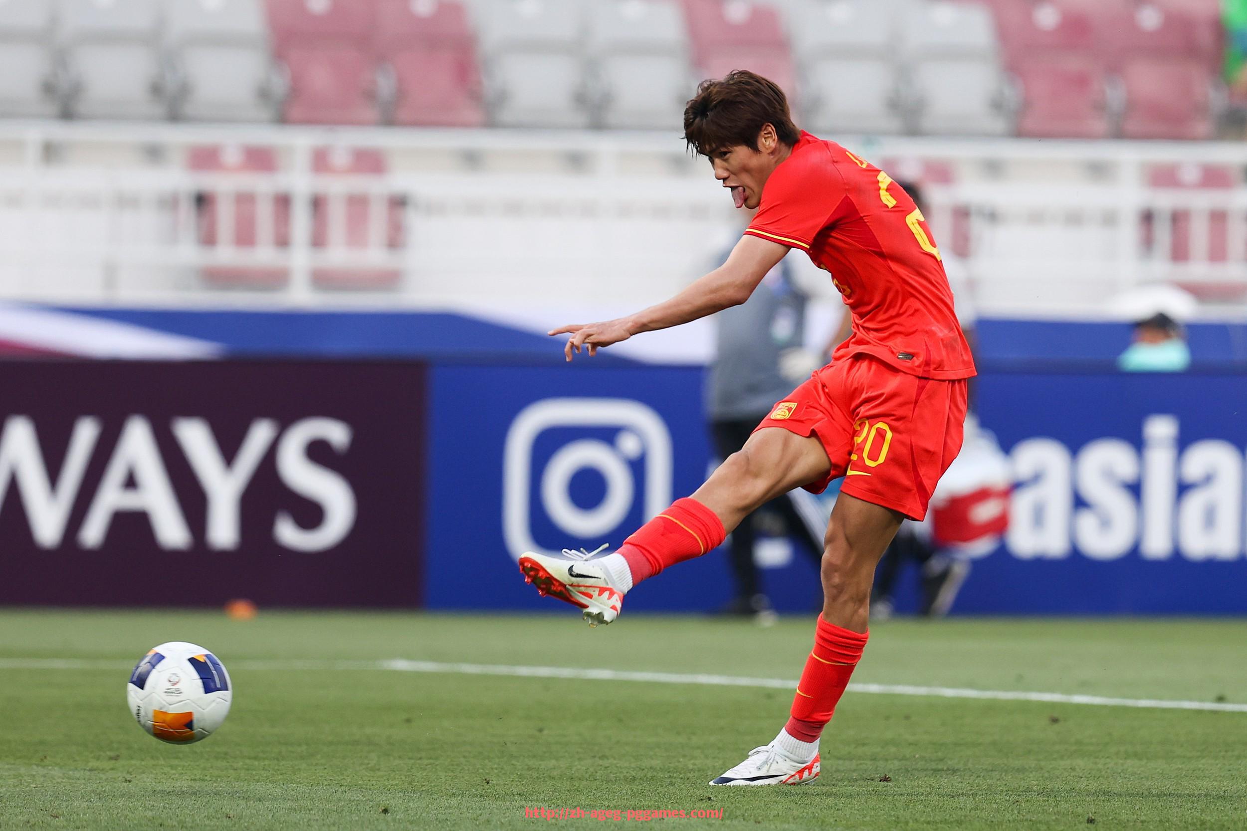 pg电子在线下载-意甲足球队壁纸精选及球队视觉形象展示